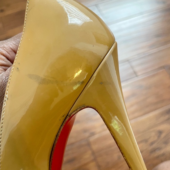 Christian Louboutin heels - Picture 5 of 6